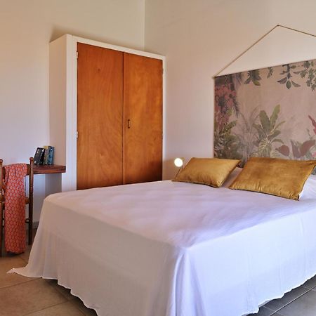 Domaine Punta Della Guardia Villa Panorama Maquis Et Mer, Plage A 1,5 Km 切尔维奥内 外观 照片