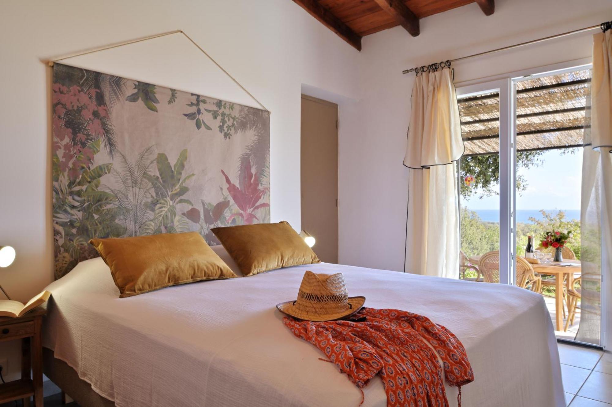 Domaine Punta Della Guardia Villa Panorama Maquis Et Mer, Plage A 1,5 Km 切尔维奥内 外观 照片